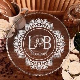 Patera szklana na nóżce z grawerem dla Pary- ornament