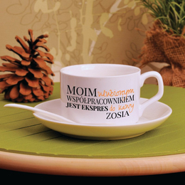 Filiżanka z nadrukiem- Express ulubionym współpracownikiem