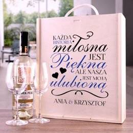 Zestaw pudełko z kieliszkami i miejscem na wino - historia miłosna