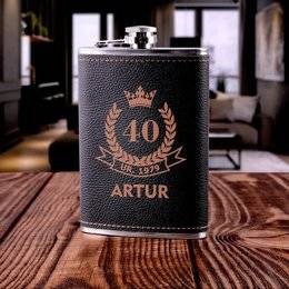 Piersiówka 190ml czarna na urodziny