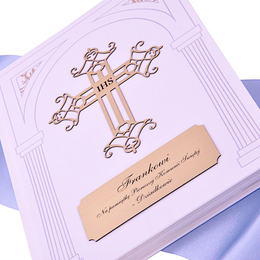 Biblia- Pamiątka I Komunii Świętej/Chrztu Świętego - Krzyż Ornament