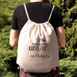 Worek na plecy dla nauczyciela - wyciągamy karteczki