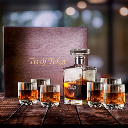 Zestaw w drewnianym pudełku z karafką i 6 szklankami - Twój tekst