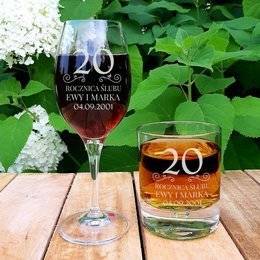 Kieliszek do wina i szklanka do whisky- prezent na rocznicę ślubu