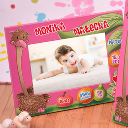 Ramka na zdjęcie- metryczka ze strusiem