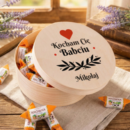 Drewniane pudełko z krówkami - Kocham Cię Babciu